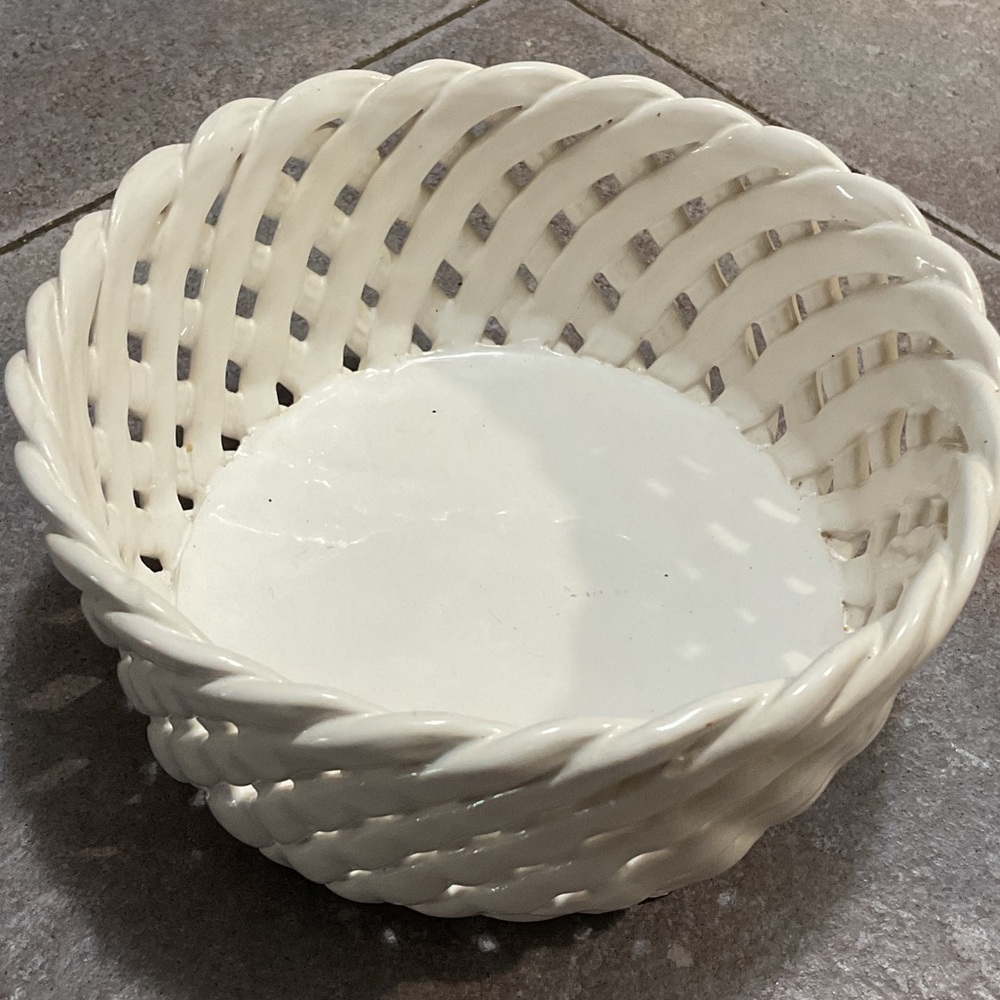Woven Ceramic Serving Bowl in White made in Portugal